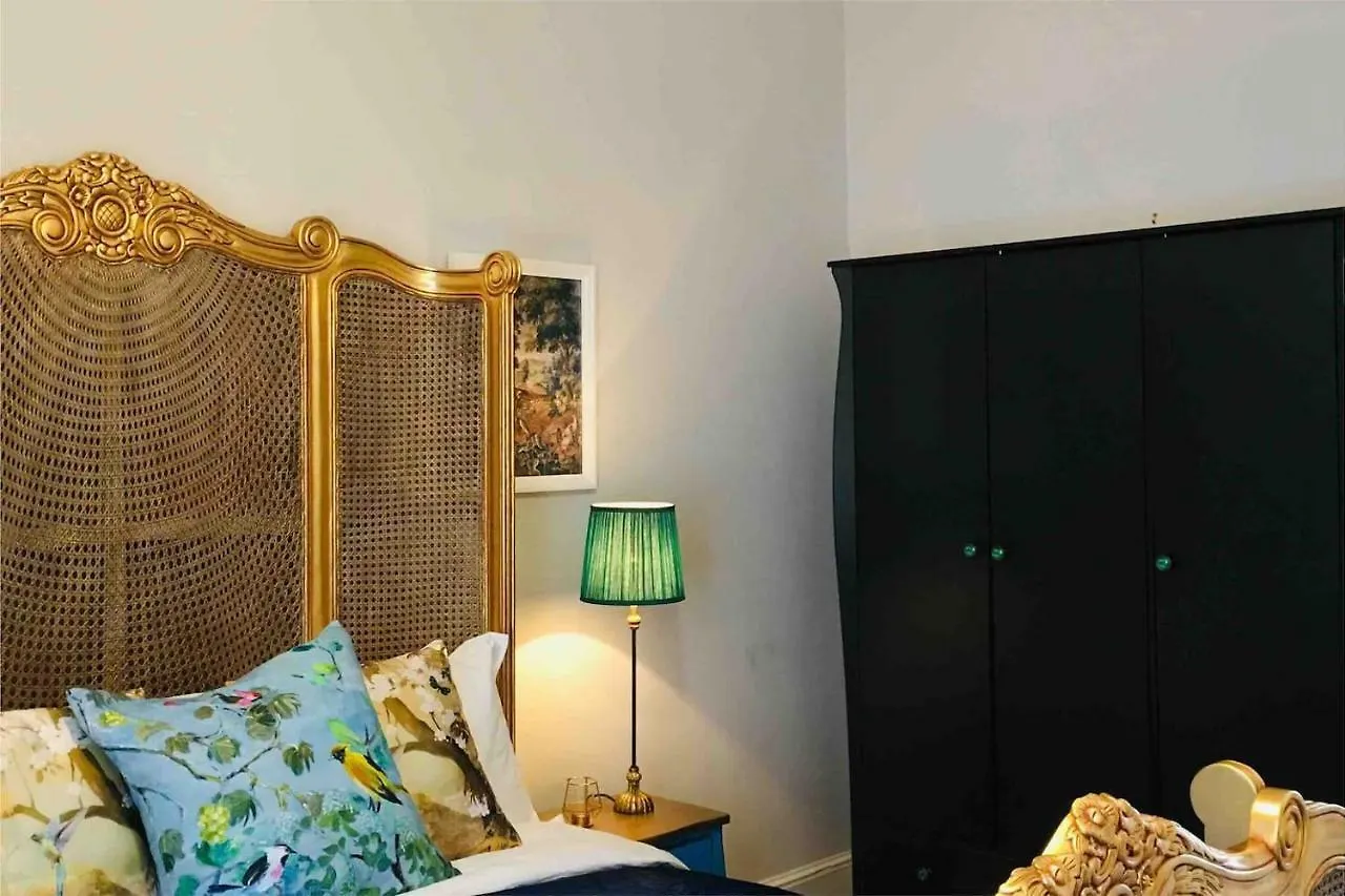 The Jeffrey Street Apartment Edimburgo 0*,